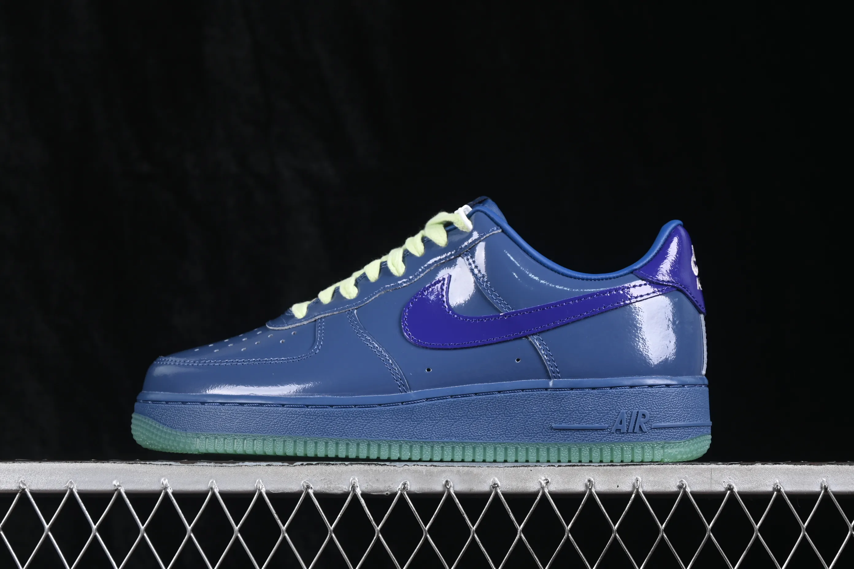 All categories Nk Air Force 1 Air Force series Nk Air Force 1 Low Air Force low-top Nike Air Force 1'07 Low Air Force 1 low-top casual sneakers IO4489-400